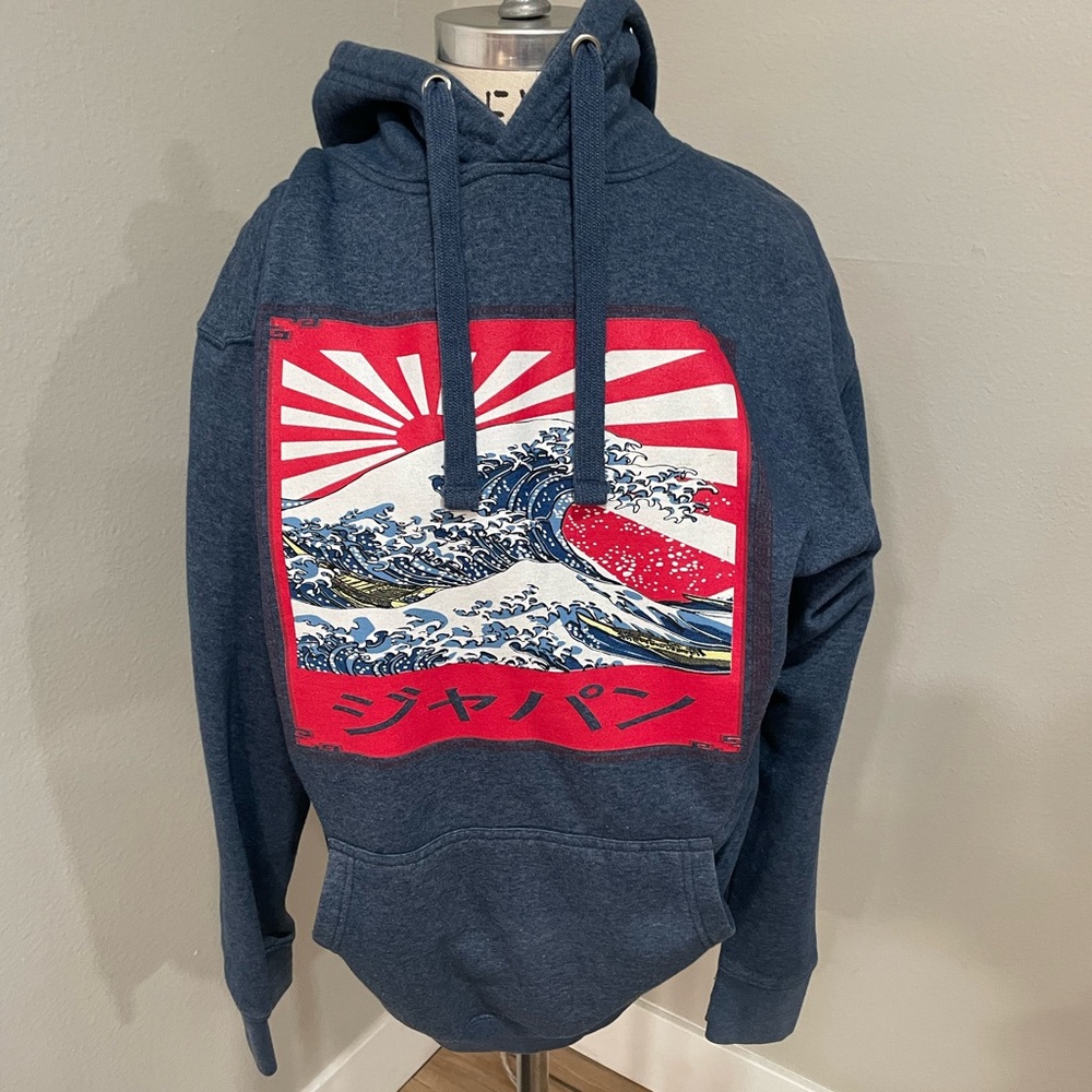 XXL Blue Hoodie w/Asian Graphic’s